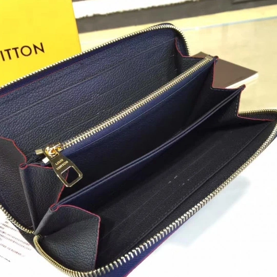 AAA Pruses Bags Louis Vuitton ZIPP 0717